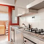 Вилла With Pool 150m From The Sea In